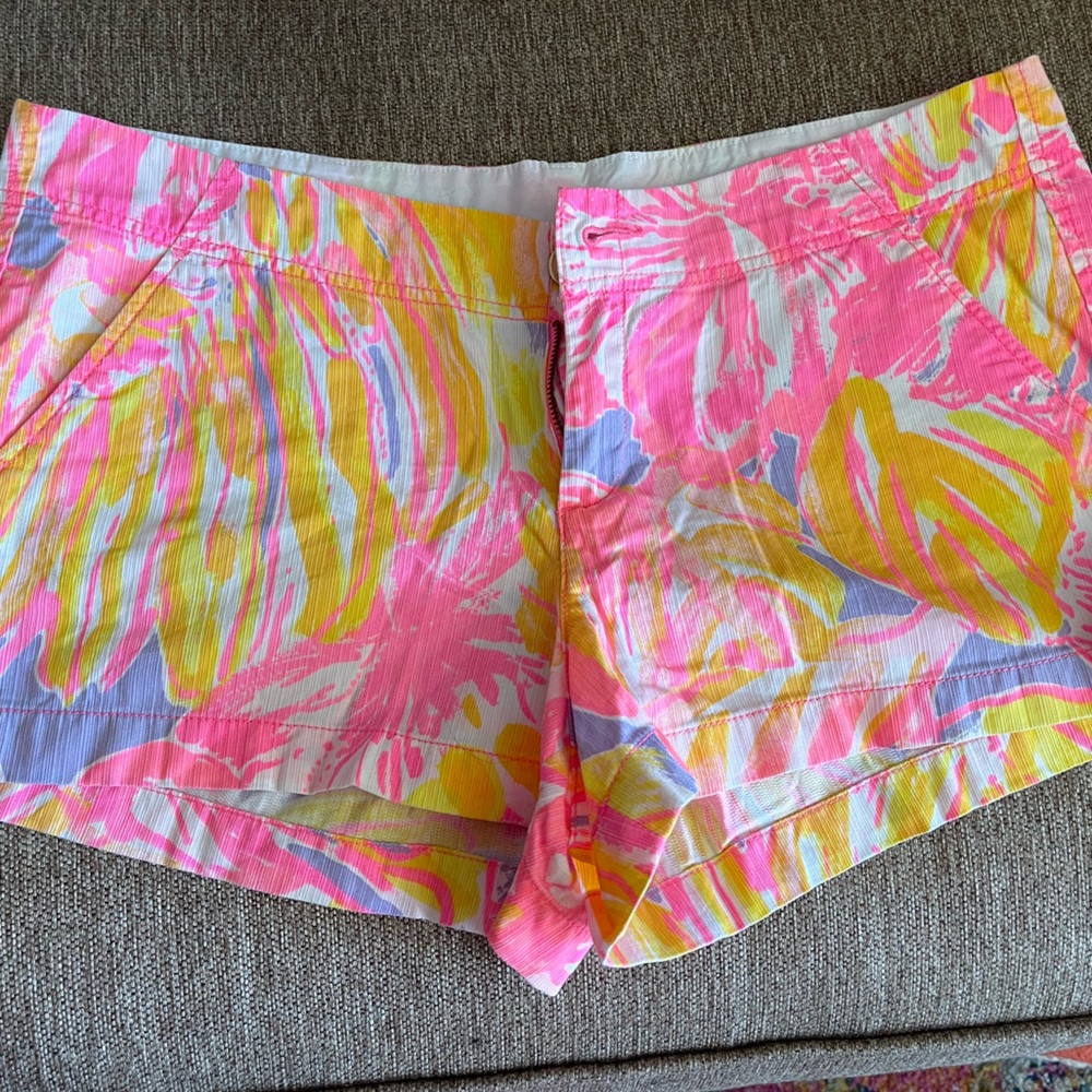 Lilly Pulitzer short size 12